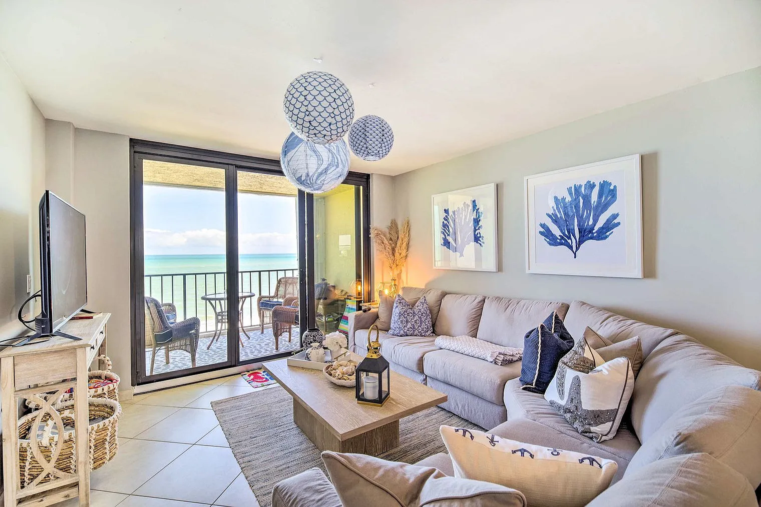 2 bed, 2.0 bath, 1097 sqft, $3,580 — Photo 1