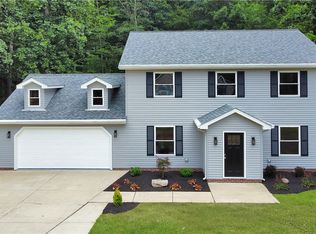 231 Ruth St, Geneva, OH 44041