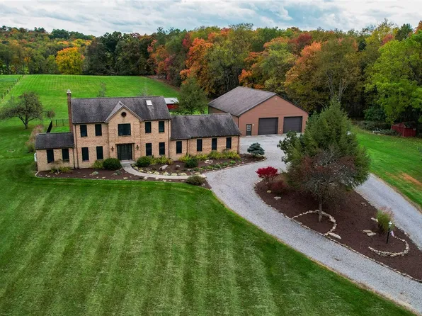 390 Dodds Rd, Butler, PA 16002