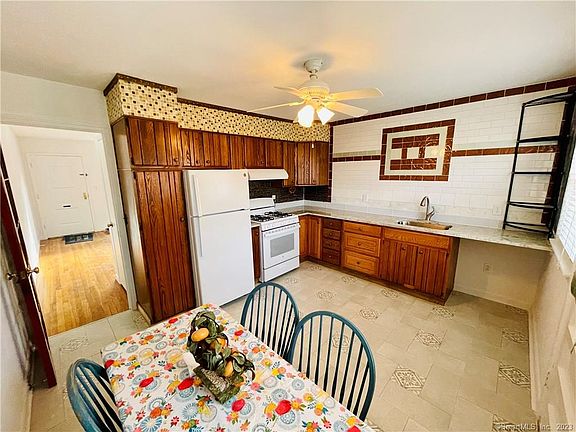3rd image of 51 Park Ave #2-11