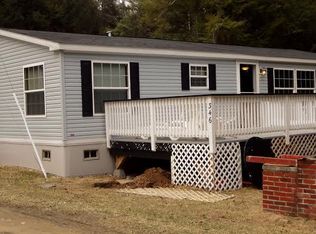 346 Lake Rd, Lake Ariel, PA 18436