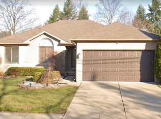 2175 Brinston Ave, Troy, MI 48083