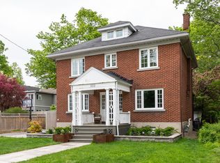 252 Harmer Ave S, Ottawa, ON K1Y0V6