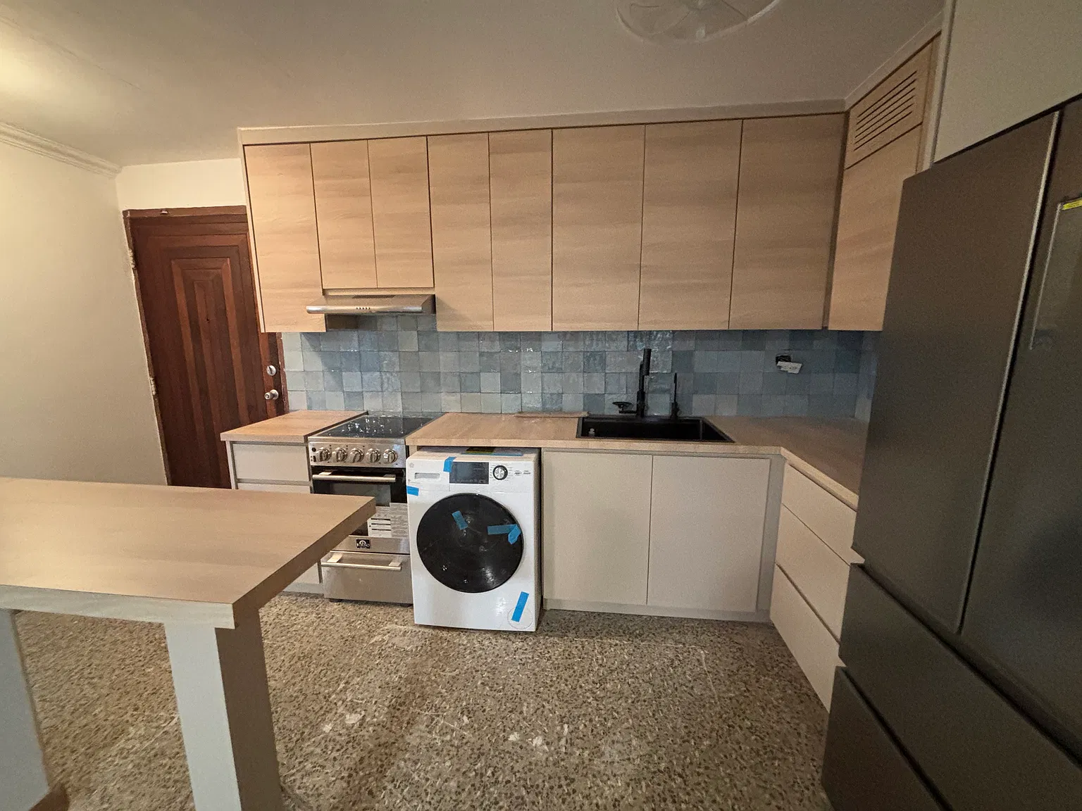 1 bed, 700 sqft, $1,500 — Photo 2