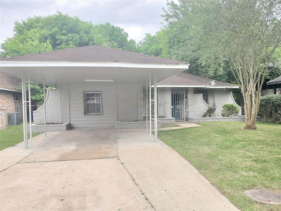 1st image of 4514 Oak Shadows Dr