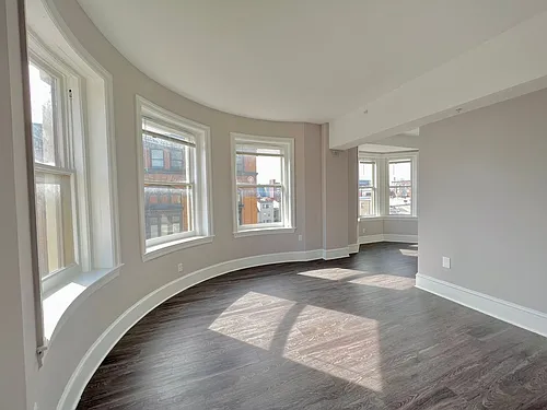 Floor plan 503