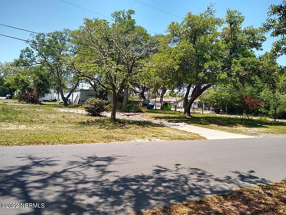 2nd image of 719 N Atlantic Avenue