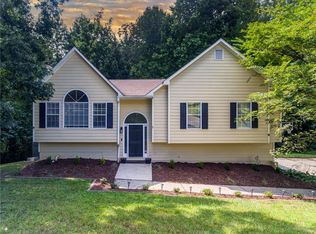 28 Dennis Cir, Dallas, GA 30132