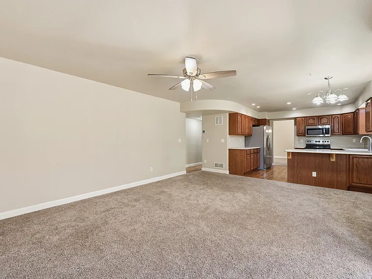 7338 Allens Park Dr — Photo 14
