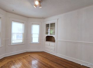 275 Summer St #3, Somerville, MA 02144
