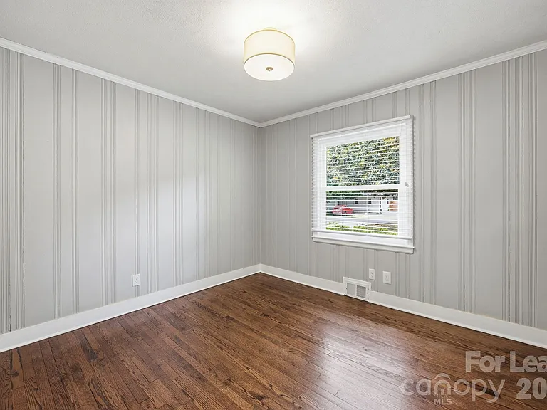 2727 Springway Dr — Photo 14