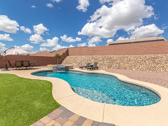 3rd image of 5450 W Bajada Dr