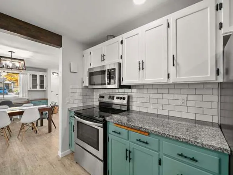 303 Angier Ave — Photo 8