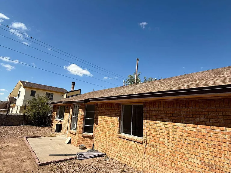 1670 Jones Ln — Photo 41