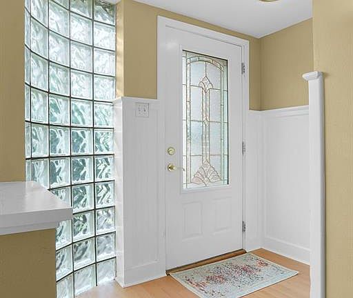 3rd image of 314 Ofarrell St