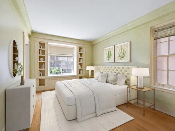 14 Sutton Place South image 3 of 12