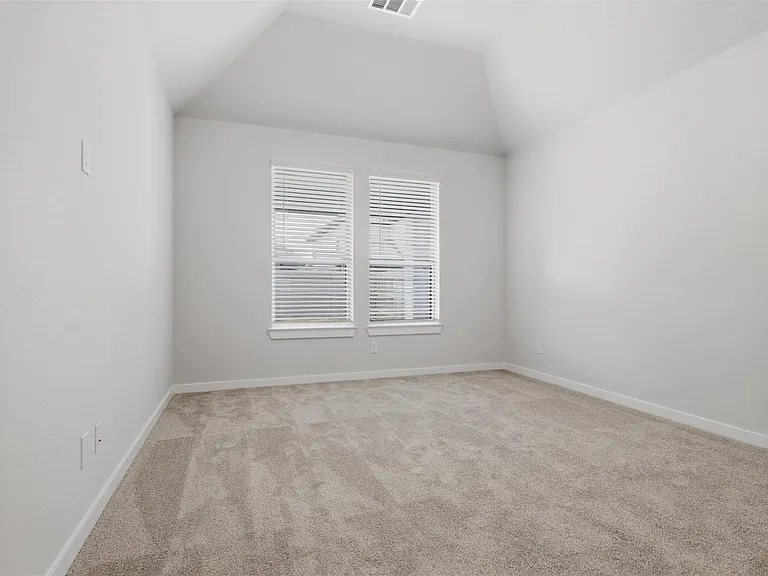 5011 Bowen Prairie Dr — Photo 12