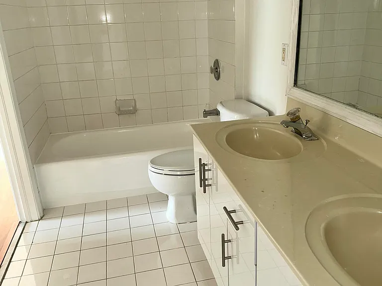 7085 Nova Dr #320 — Photo 14