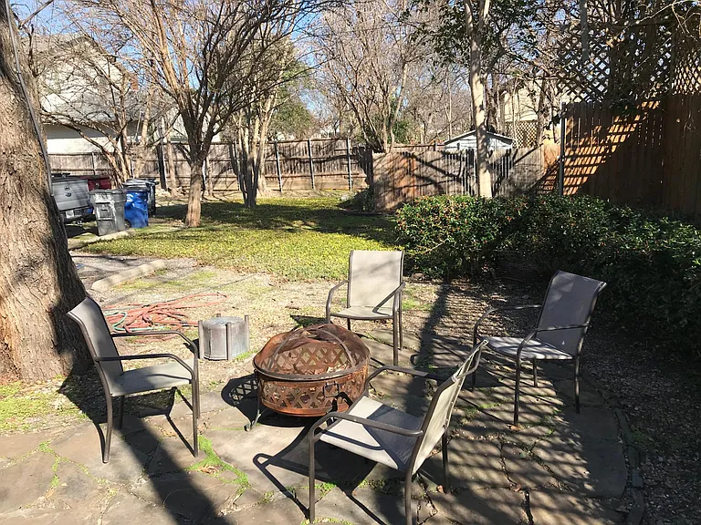4604 Gaston Ave — Photo 22