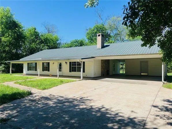 204 Chicken Ln, Bunkie, LA 71322