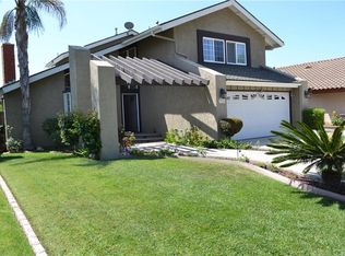5954 E Camino Manzano, Anaheim, CA 92807