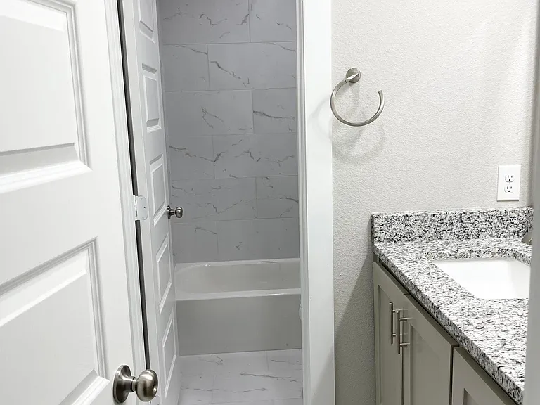 4839 Spindrift Psge — Photo 18