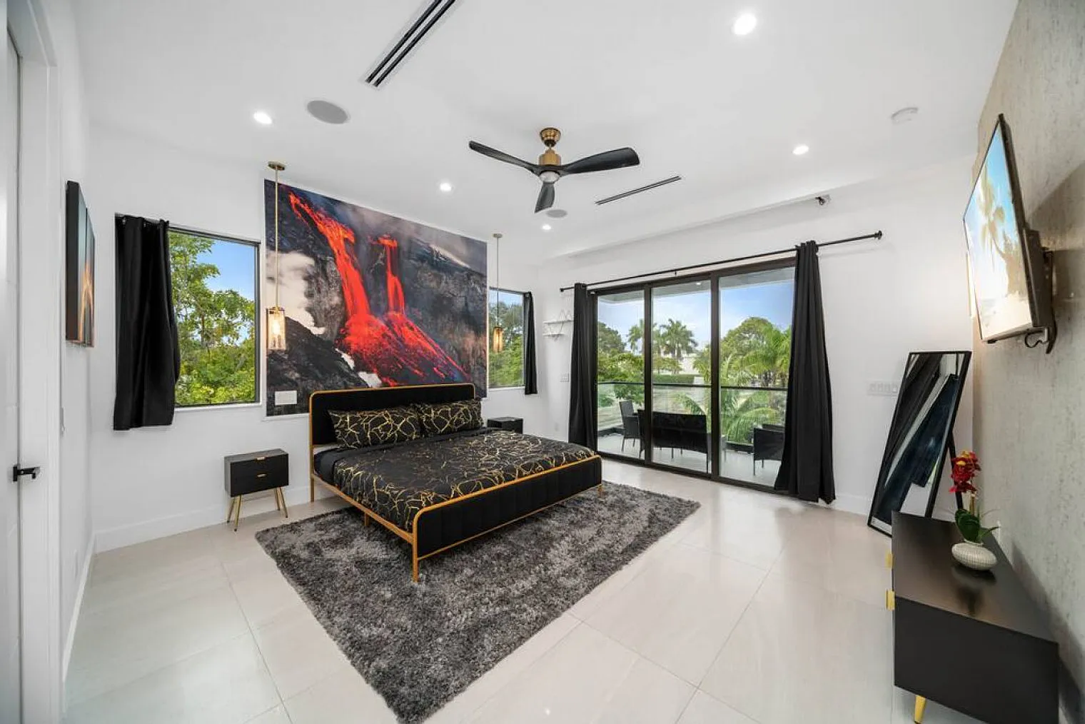 4 bed, 3.0 bath, $17,743 — Photo 4
