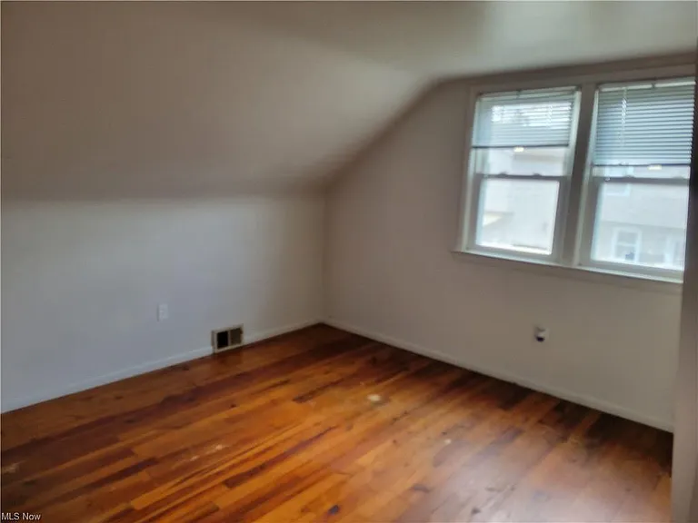 4127 Lowden Rd — Photo 13