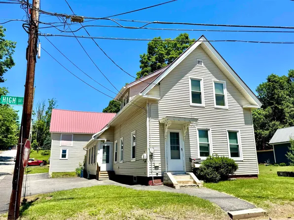 39 Chestnut Street, Tilton, NH 03276