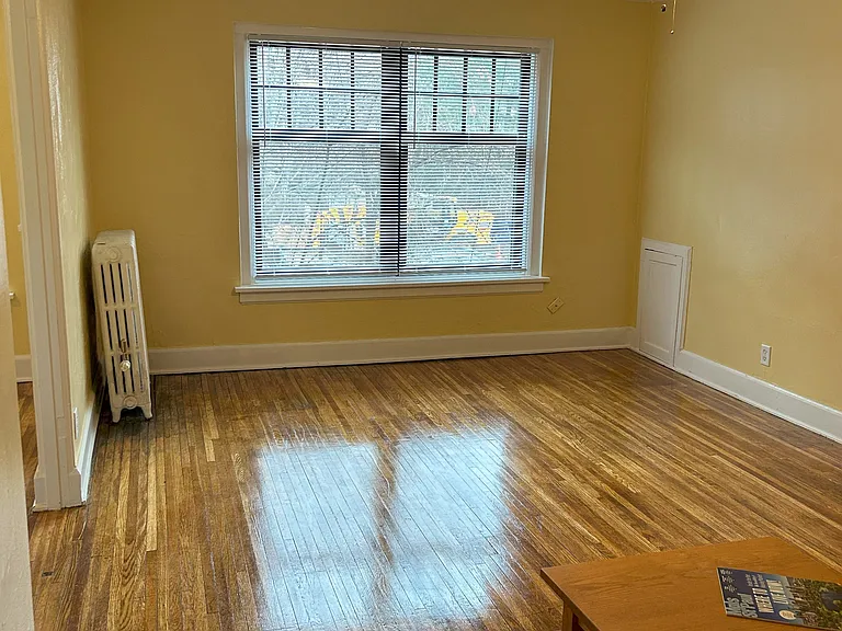 610 Summit Avenue — Photo 30