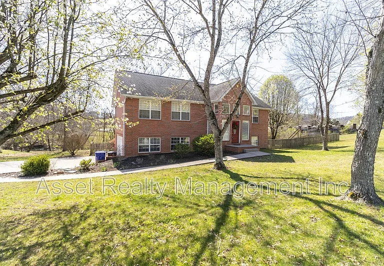 170 Sweet Gum Ln — Photo 6