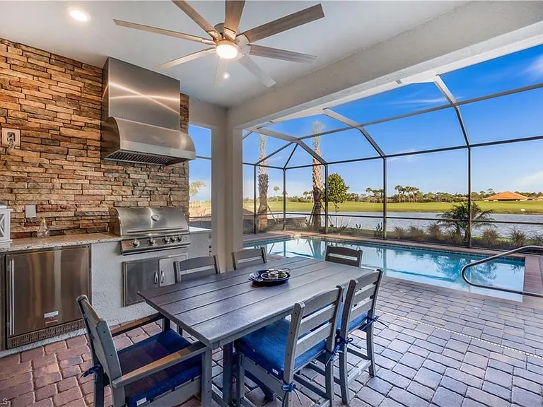 25078 Golden Fern Dr — Photo 3