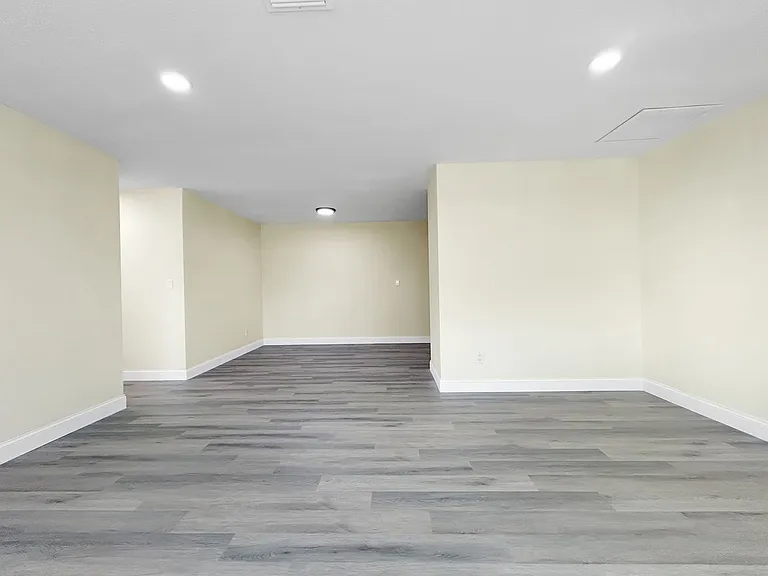 9814 110th Ln — Photo 3