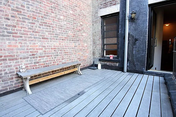 Rented by JK Dansar Corp | media 93