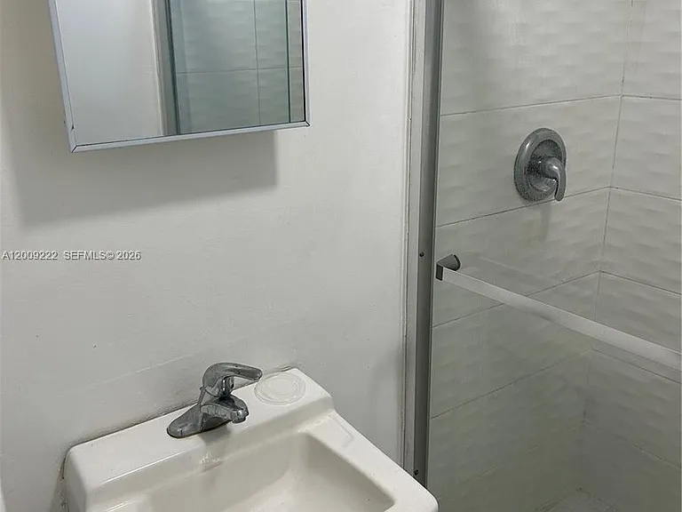 1615 Pennsylvania Ave #9 — Photo 15