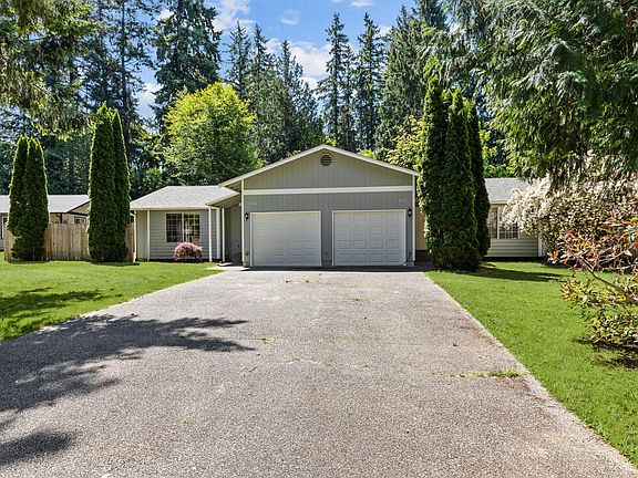 2nd image of 5916 206th Street Ct E