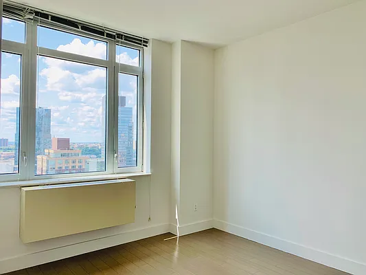 Rented by Algin Management | media 25