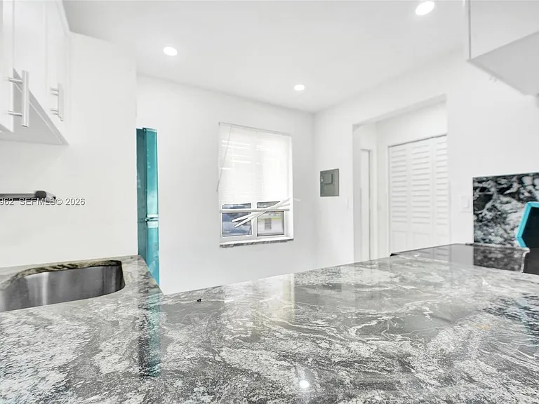 505 NW 177th St #112 — Photo 12
