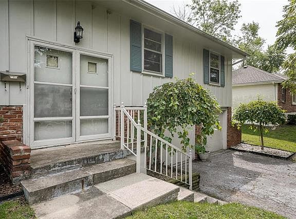 4th image of 6801 Vermont Ave