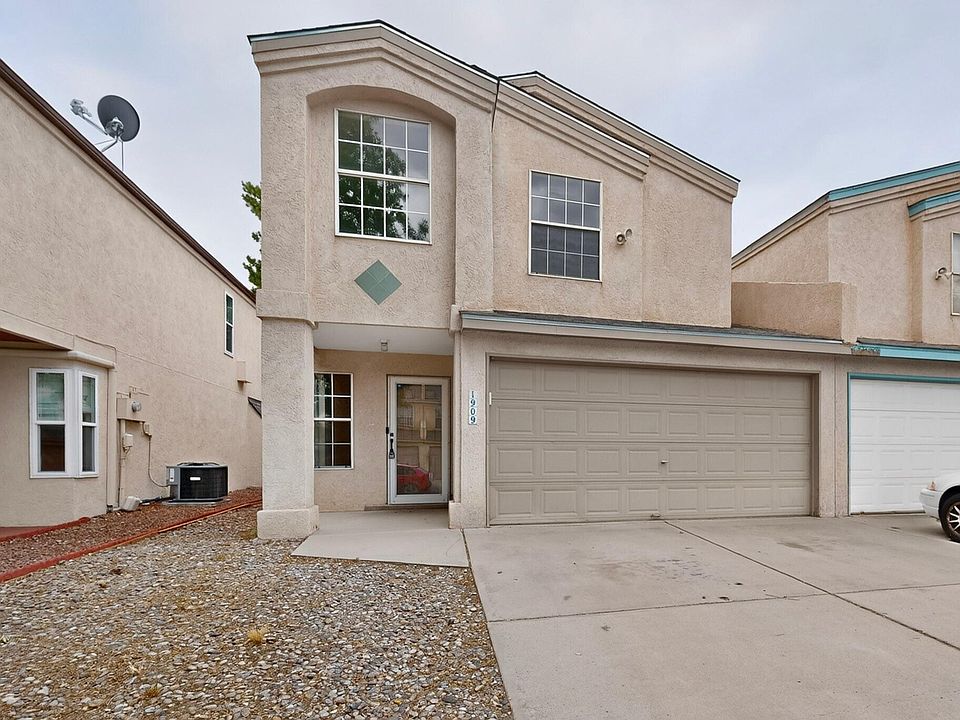 1st image of 1909 Amor Dr NW