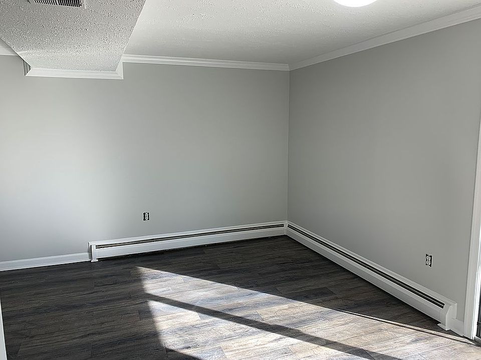 1st image of 4313 Hemingway Dr