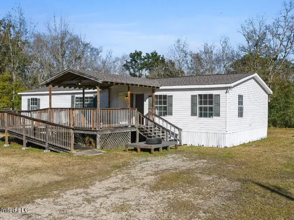 9308 Gray Ave, Vancleave, MS 39565