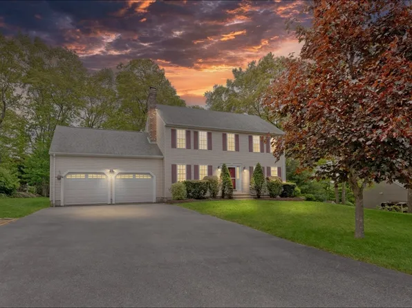 47 Sharlene Ln, Plainville, MA 02762