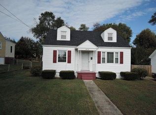 2416 Edinburgh Dr NW, Roanoke, VA 24012