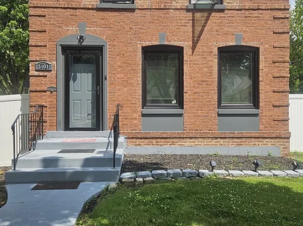 3401 S 56th Ct, Cicero, IL 60804