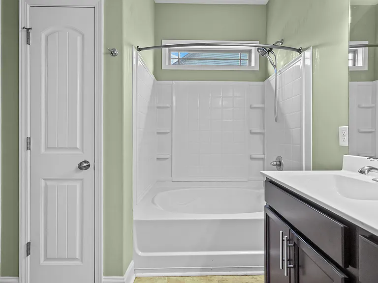 128 Sycamore Hill Dr — Photo 22