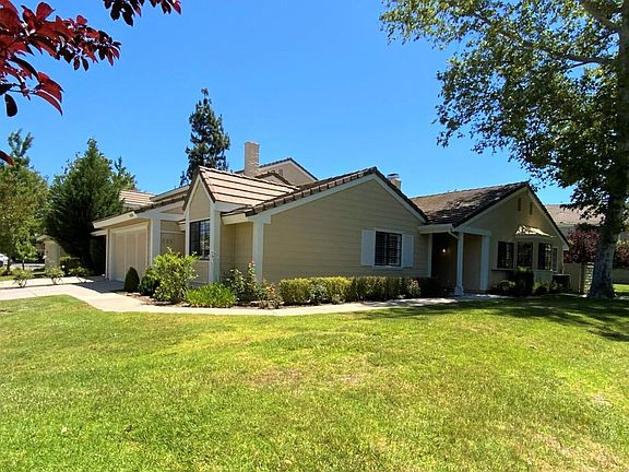 4th image of 2968 Shadow Brook Ln