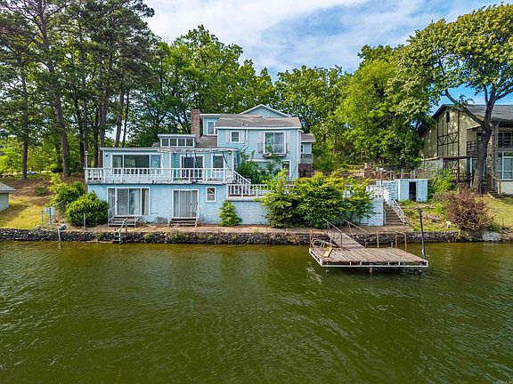 4th image of 130 Waterside Ln