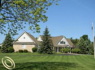 7440 Clyde Rd, Howell, MI 48855