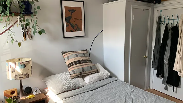 Rented by Nooklyn NYC LLC | media 9